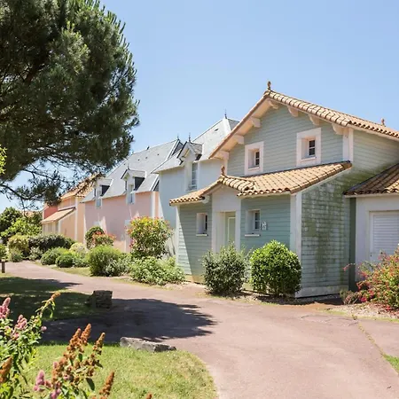 Apartment Port Bourgenay - Maeva - 2 Pieces 7 Personnes - Confort Mae-7054 Talmont-Saint-Hilaire